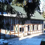 Bed and breakfast 3 Domky 3*