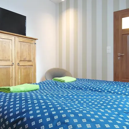 Bed and breakfast 3 Domky